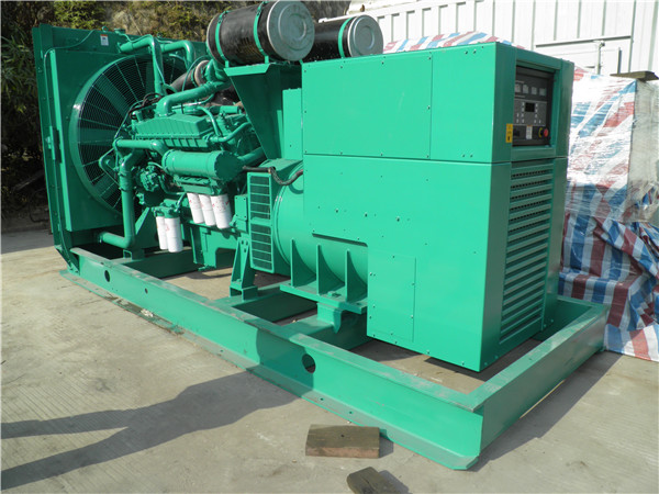 东安出租发电机 发电机组厂家：柴油发电机组的控制屏的作用是什么？