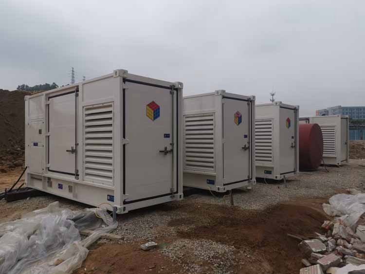 东安如何降低 200KW 柴油发电机的燃油消耗率？