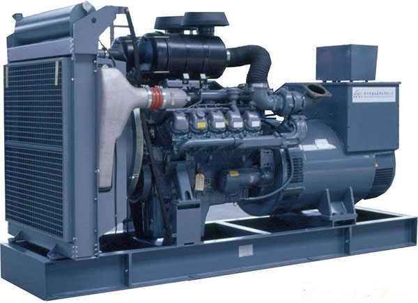 东安干接点的信号通断时间是如何确定的？